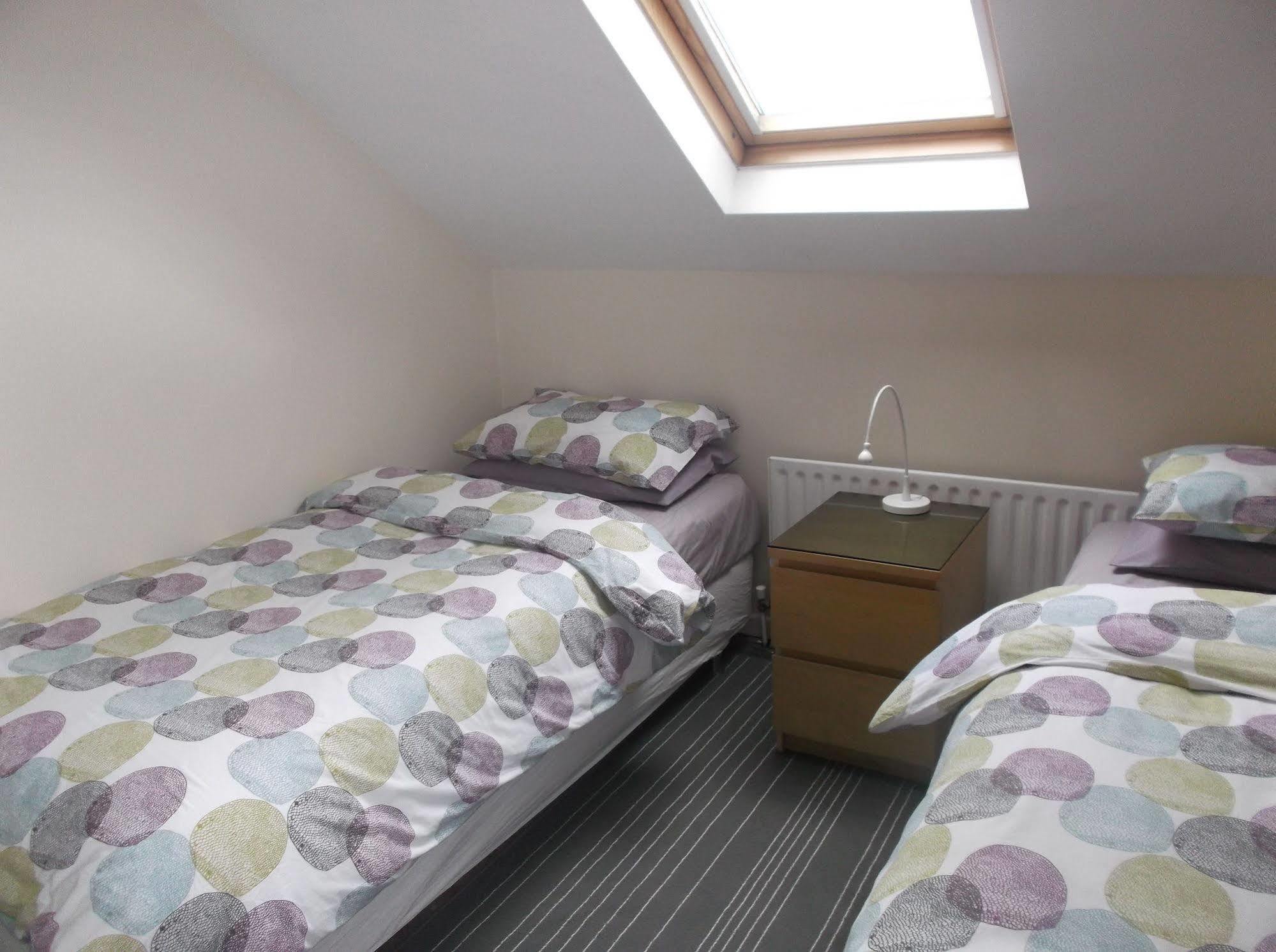 Bed and Breakfast Fairman House Backpackers Лондондерри Экстерьер фото